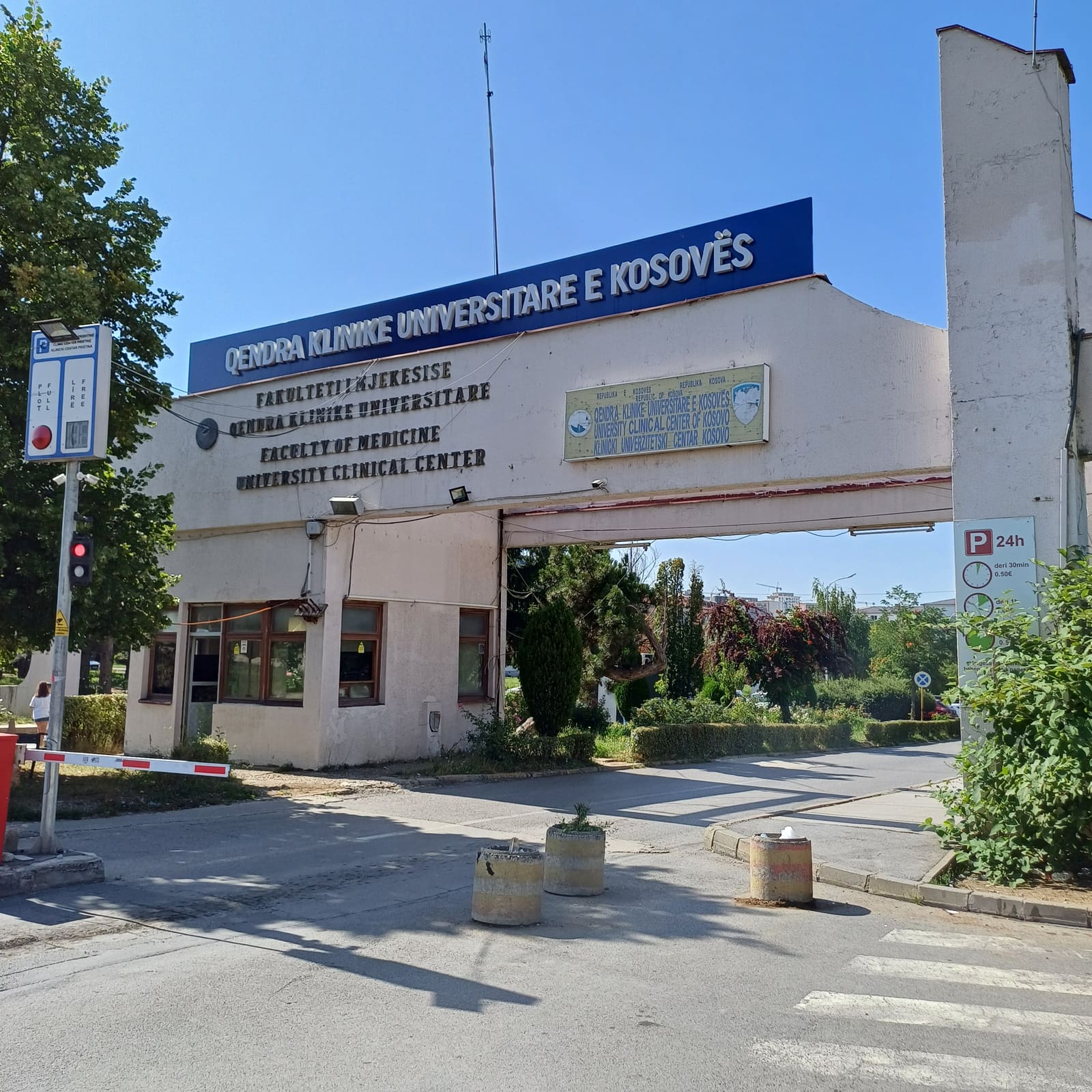 'Thashetheme në korridoret të QKUK-së: Do të ketë shkarkime masive të drejtorëve pas zgjedhjeve?!'